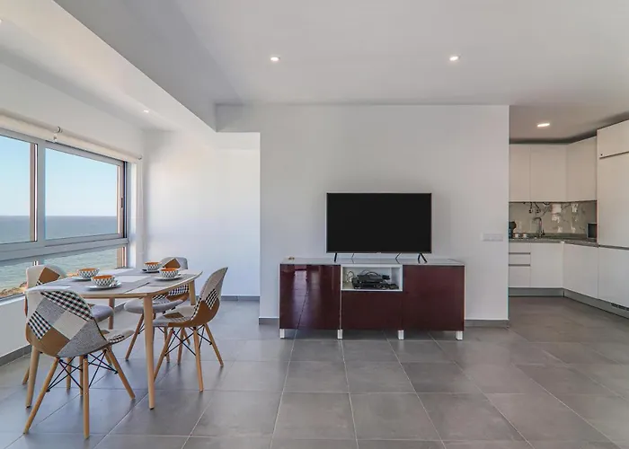 Torre Invicta 6ºc - Vista Mar Armação de Pêra